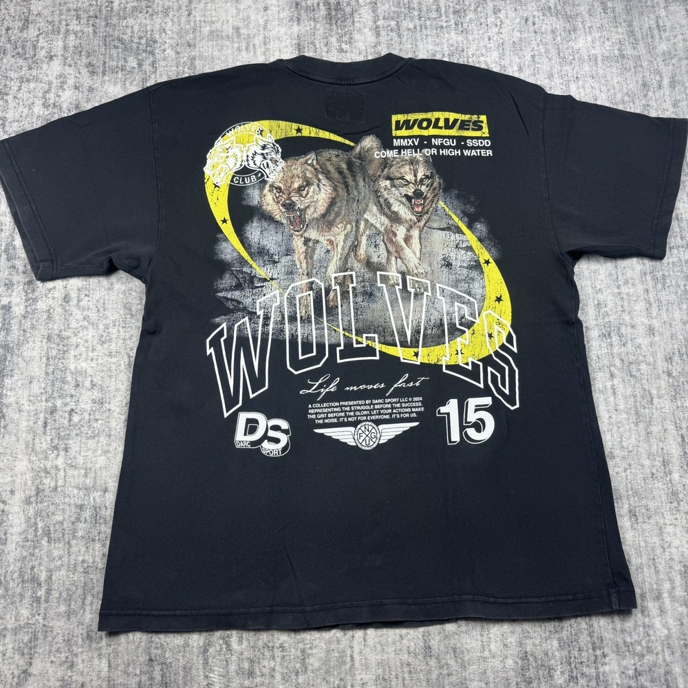 Darc Sport Men's Short Sleeve Run with Us Distressed T-Shirt Tale of 2 Wolves XL